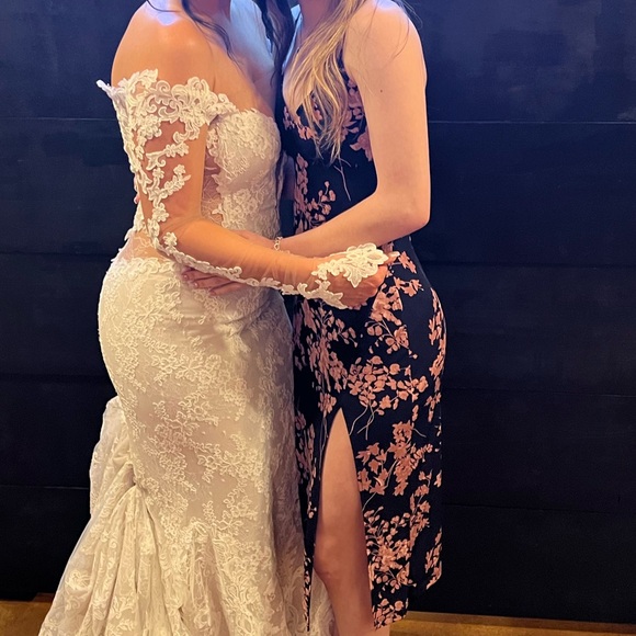 Cherry Blossom Slit Midi Dress - Picture 4 of 4